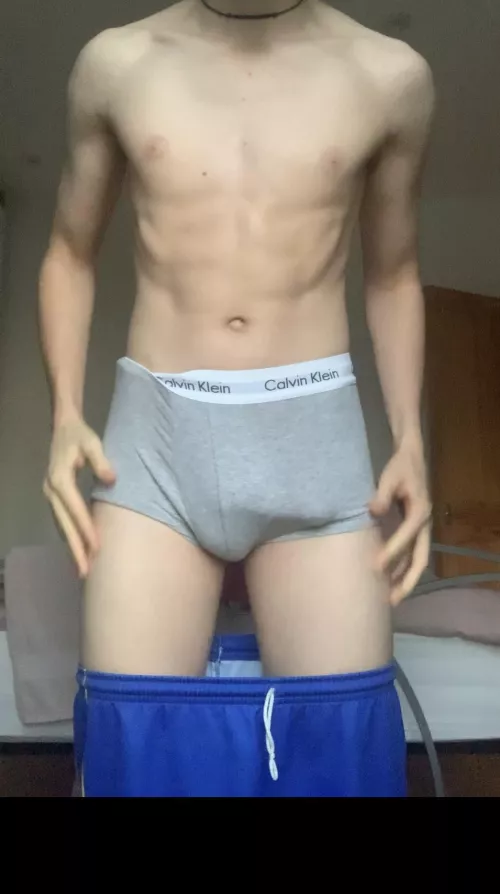 You see me in the changing rooms what are you doing next?😋😈