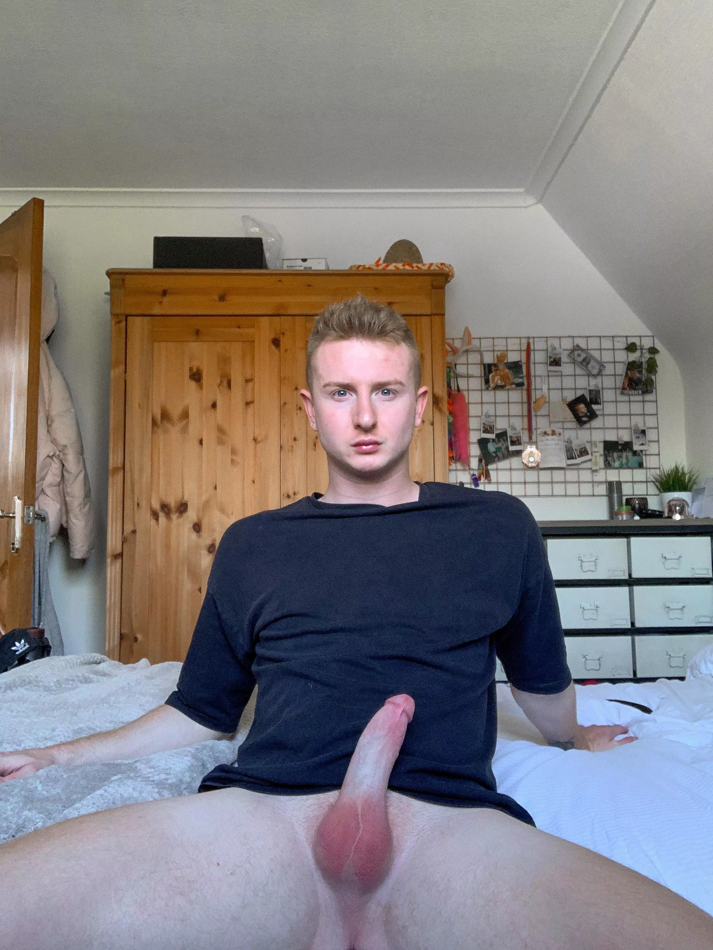 You sitting or sucking first? You sitting or sucking first?