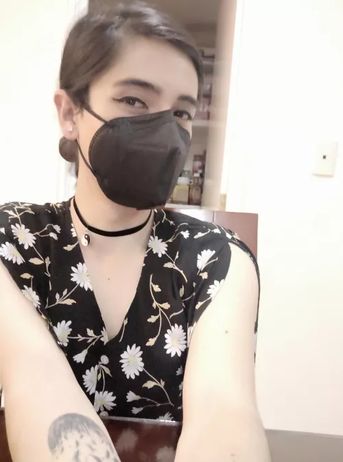 You think the bun hairstyle looks good on me? โค๏ธ You think the bun hairstyle looks good on me? โค๏ธ