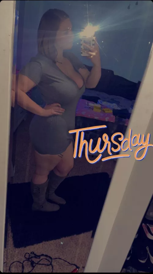 Youβd be surprised to know Iβm not wearing any underwear, come have your way with me π₯° Youβd be surprised to know Iβm not wearing any underwear, come have your way with me π₯°