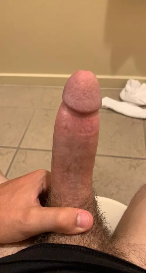 Young and hung😌