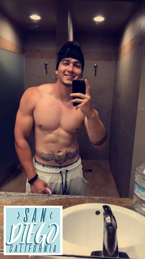 Young dumb and full of warm cum ๐คช
