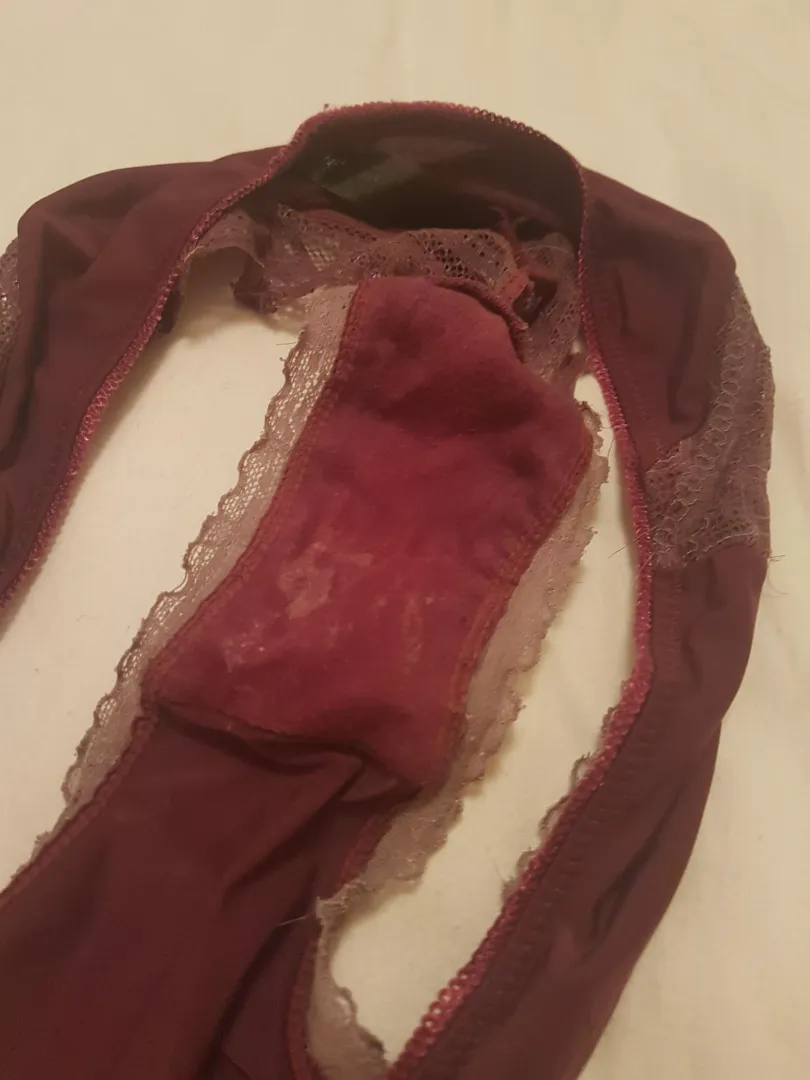 Young girlfriends dirty panties