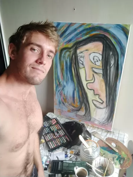 Your artist boi ! Your artist boi !
