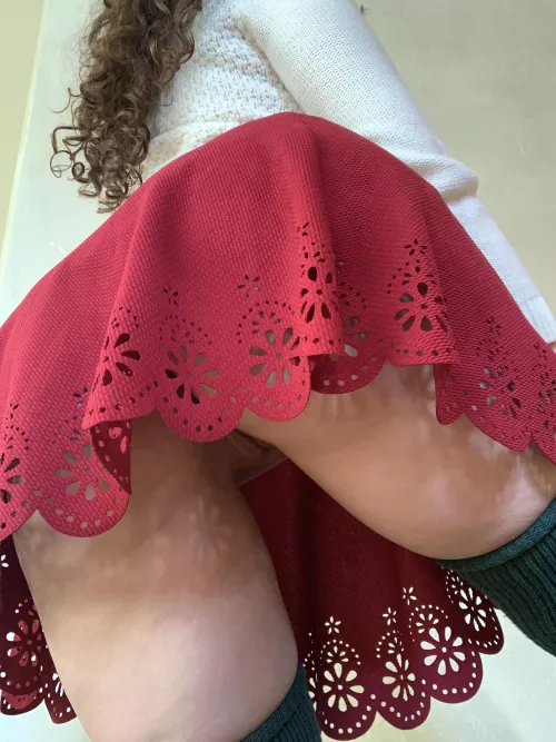 your Christmas gift is hiding under my skirt..