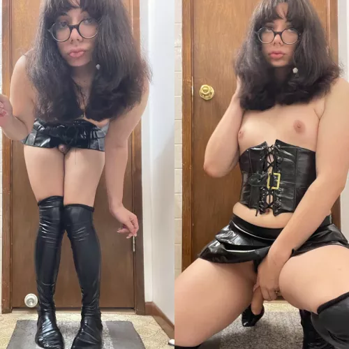 Your cock is so small and useless, let me give you some real meat to stroke on π₯΄