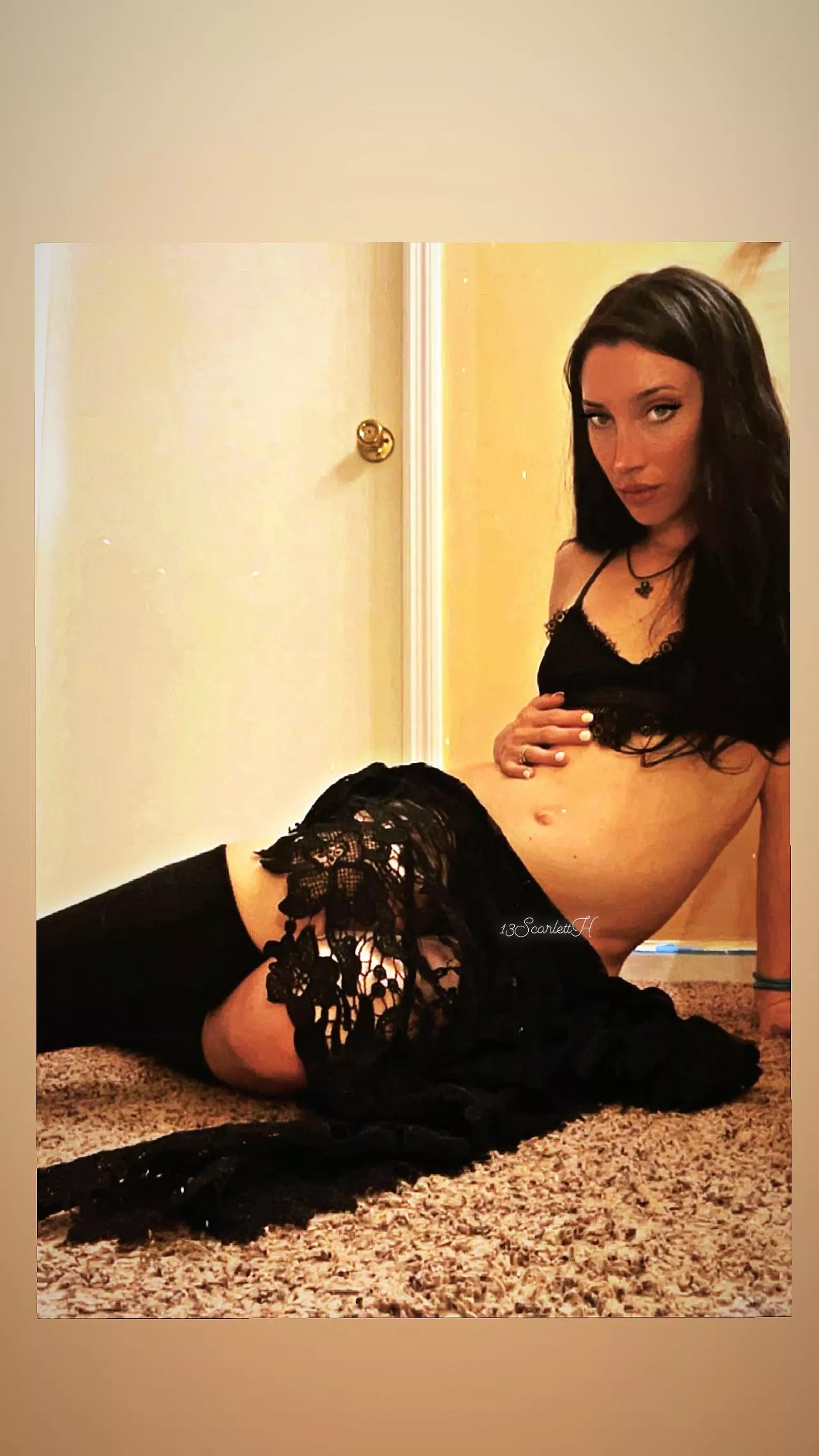 Your escort reveals sheβs freshly pregnant so itβs safe to cum inside Your escort reveals sheβs freshly pregnant so itβs safe to cum inside