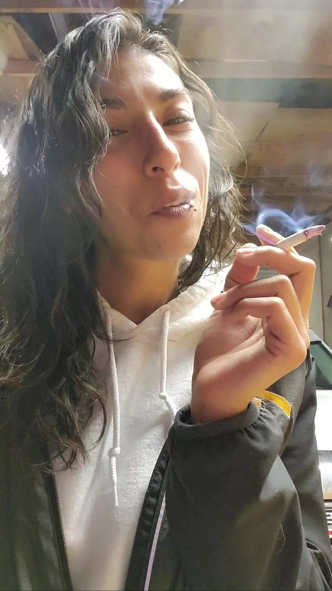 Your favorite girl next door💋💨 GIF on profile 💋