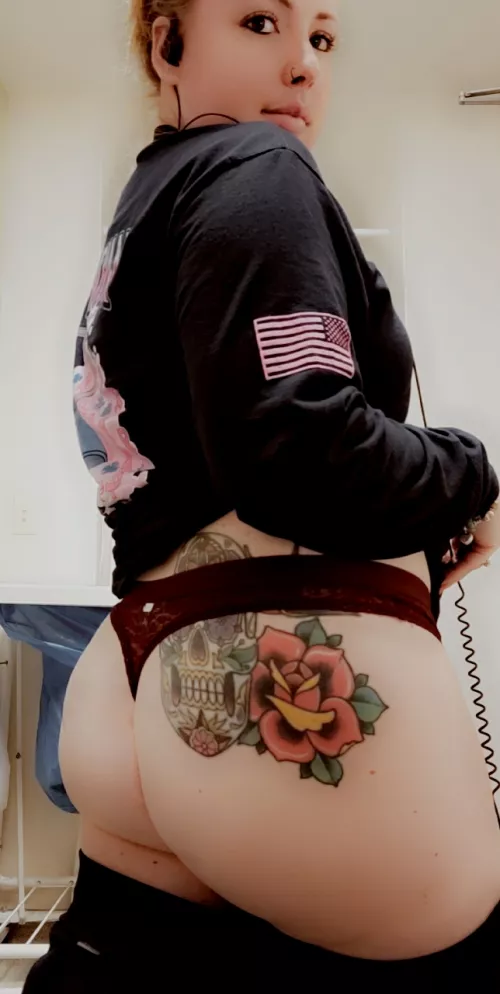 Your head ?? my thighs ?? how 'bout it?