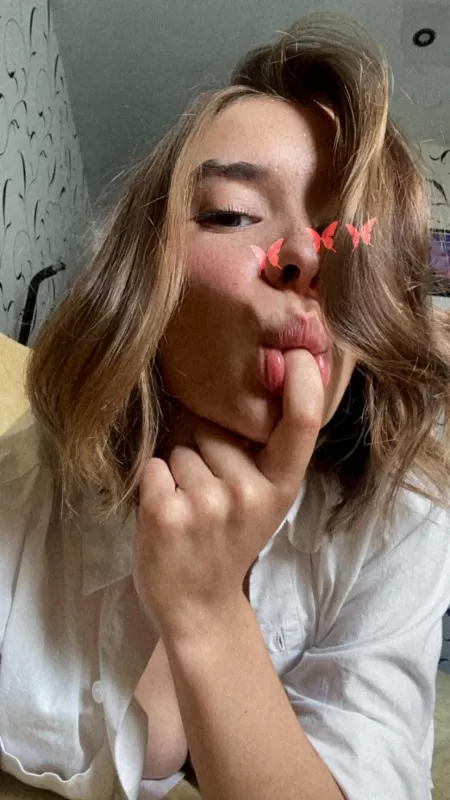 Your new girlfriend next door! ??