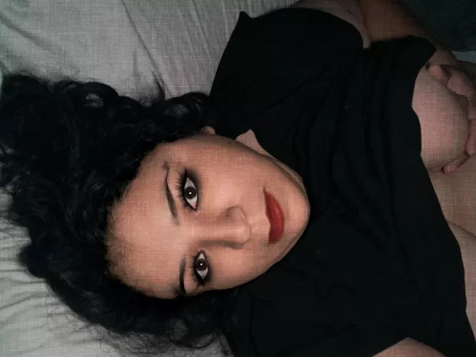 Your tributes are welcome. Videos are nice but cum covered photos really do it for me ๐