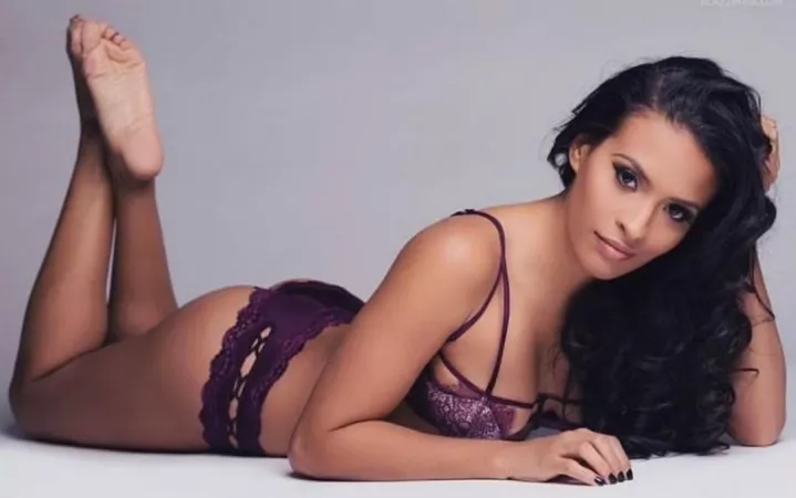 Zelina Vega