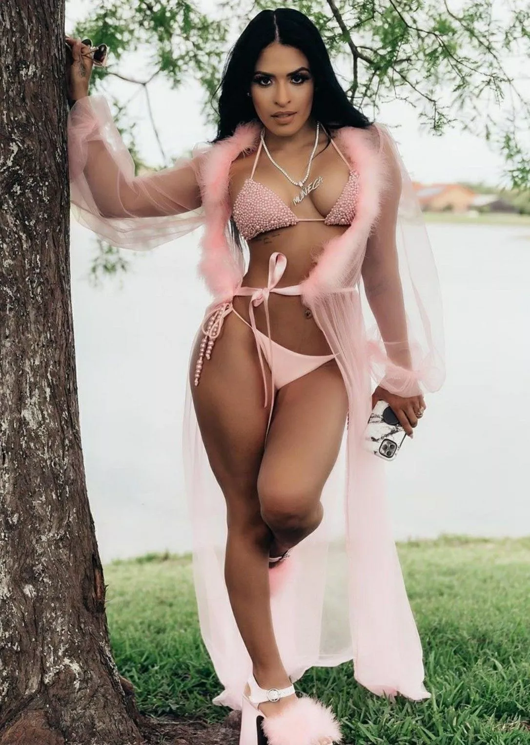 Zelina Vega is stunning! Zelina Vega is stunning!