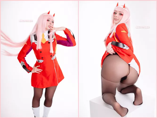 ZeroTwo cosplay by Aluctoria