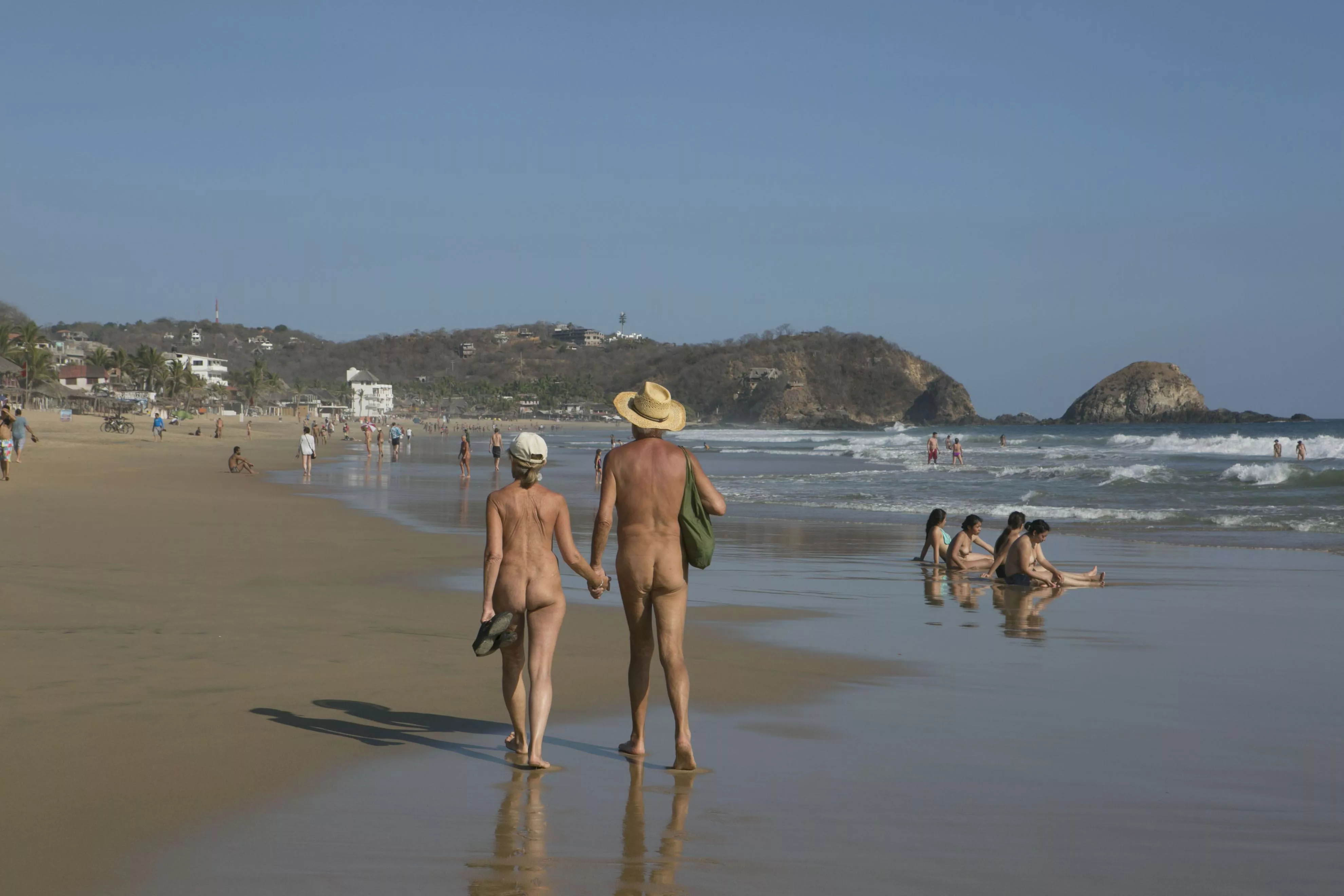 Zipolite, Oaxaca, Mexico Zipolite, Oaxaca, Mexico