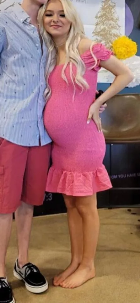 Zoe Laverne knocked up at 20. Good job, dude. Zoe Laverne knocked up at 20. Good job, dude.