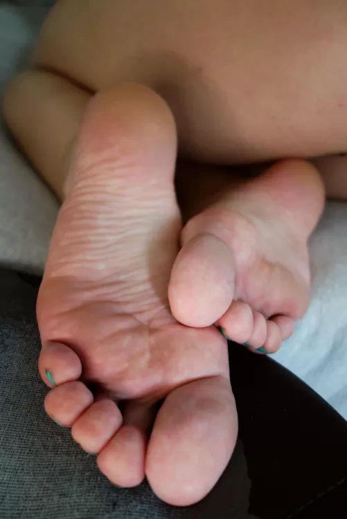 Zoom in and count my wrinkles ;) Zoom in and count my wrinkles ;)