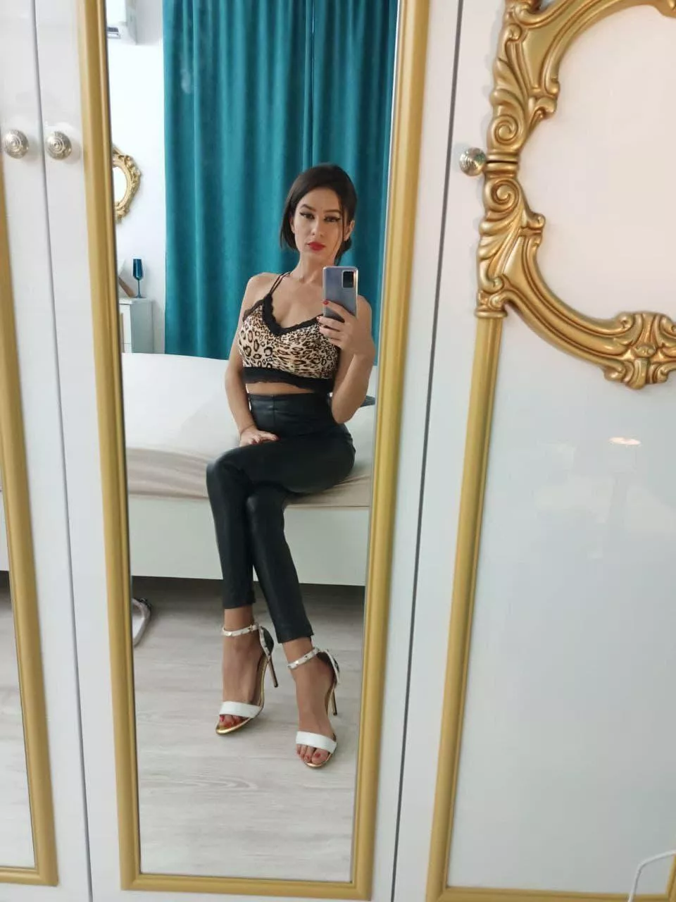 Zulema's Friday sexy petite photo Zulema's Friday sexy petite photo