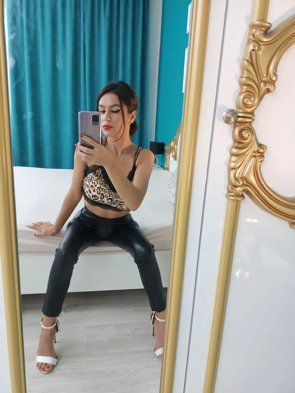 Zulema's Sunday highheels photo