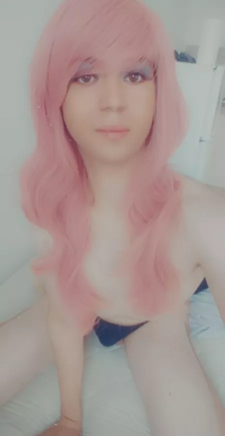 În bed being naked and all