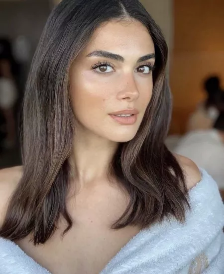 Özge Yağız Özge Yağız